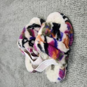 Ugg Slippers Multicolor Women's Size 6 Slip On